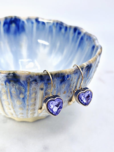 Cercei aurii cu inimioară mov CR3