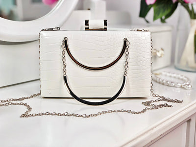 Poșetă clutch albă piele eco cu imprimeu croco Alexis